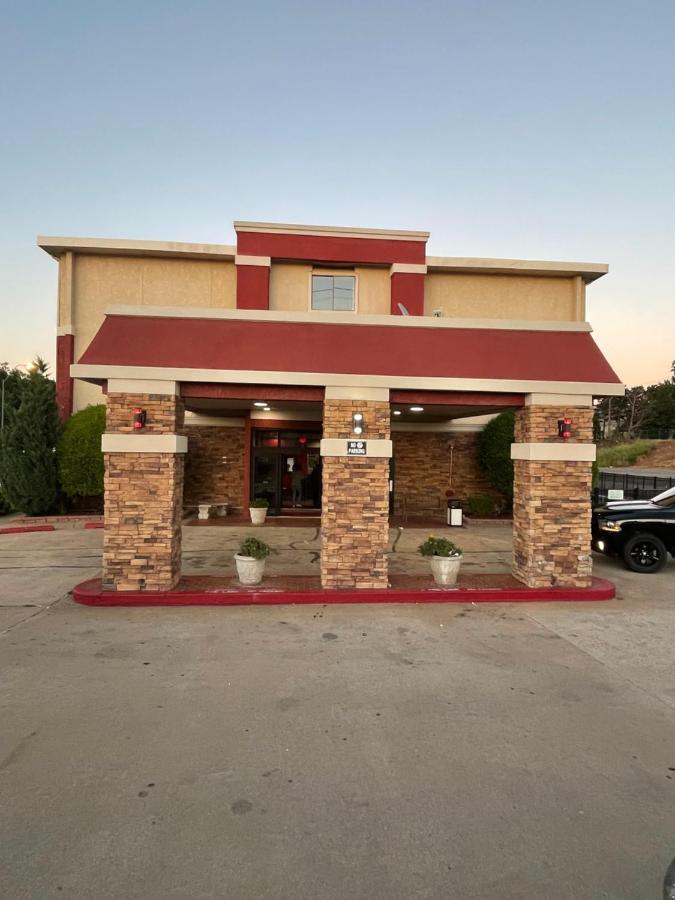 Ramada By Wyndham Oklahoma City Airport North Exterior foto